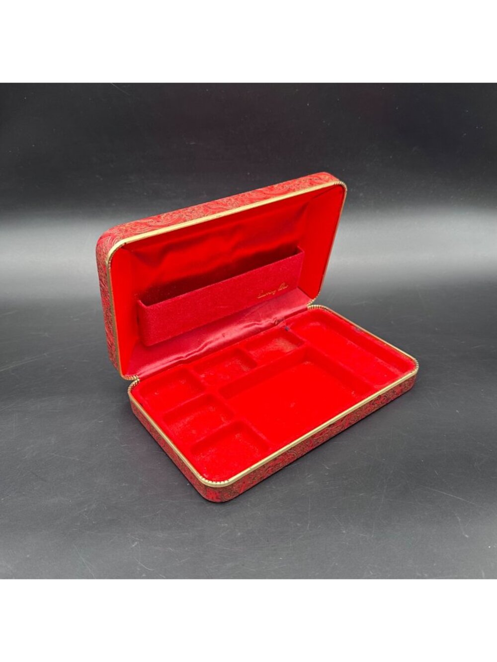 Vintage Jewelry Organizer Holder Clamshell Box 1970s Travel Red Gold Hard Case - Picture 1 of 14